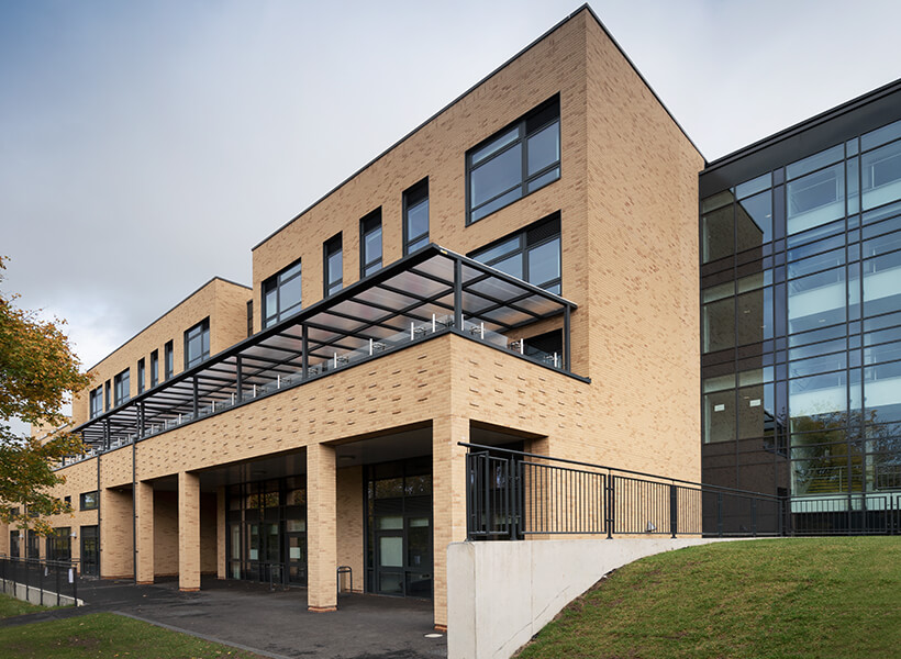 st-nicolas-sen-school2